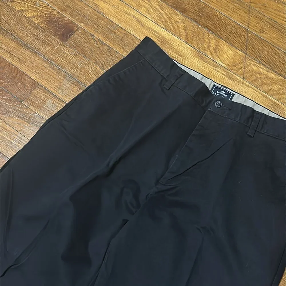Dockers Men’s 03 Classic Fit Dress Pants, 32x32